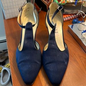 EUC blue suede Nine West heels size 9
